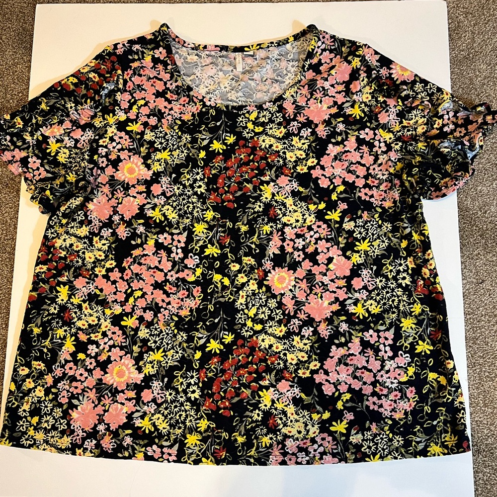 Ladies blouse Est.1946 18/20W excellent condition smoke/pet free home